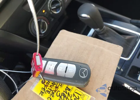 2017 Mazda Mazda3 Sport z USA, uszkodzony, nr VIN 3MZBN1U71HM130785